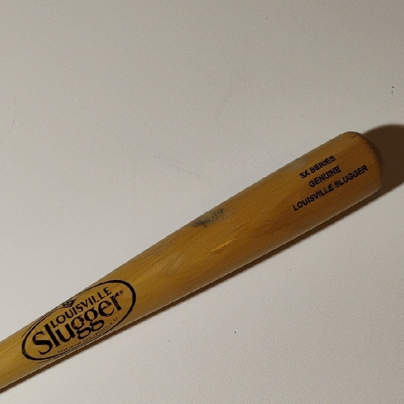Louisville Slugger 3X Series MLB Genuine 32